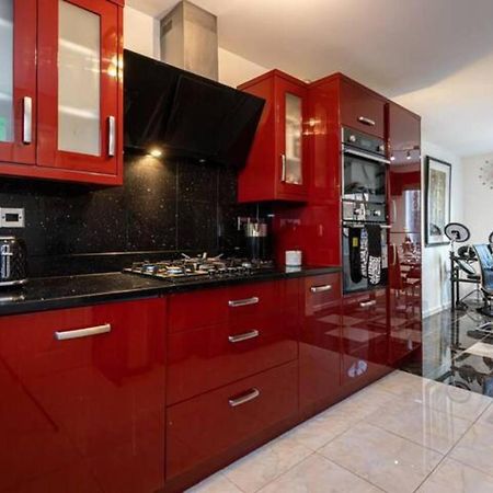 Beautifully Designed 3 Bed House - In Manchester Exterior photo